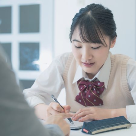 オフィシャルサイトがオープン